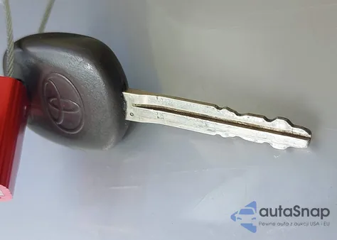 2008 Toyota Corolla Ce z USA, uszkodzony, nr VIN 1NXBR32E28Z020002